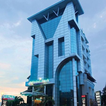 帕克酒店 Kochi 外观 照片